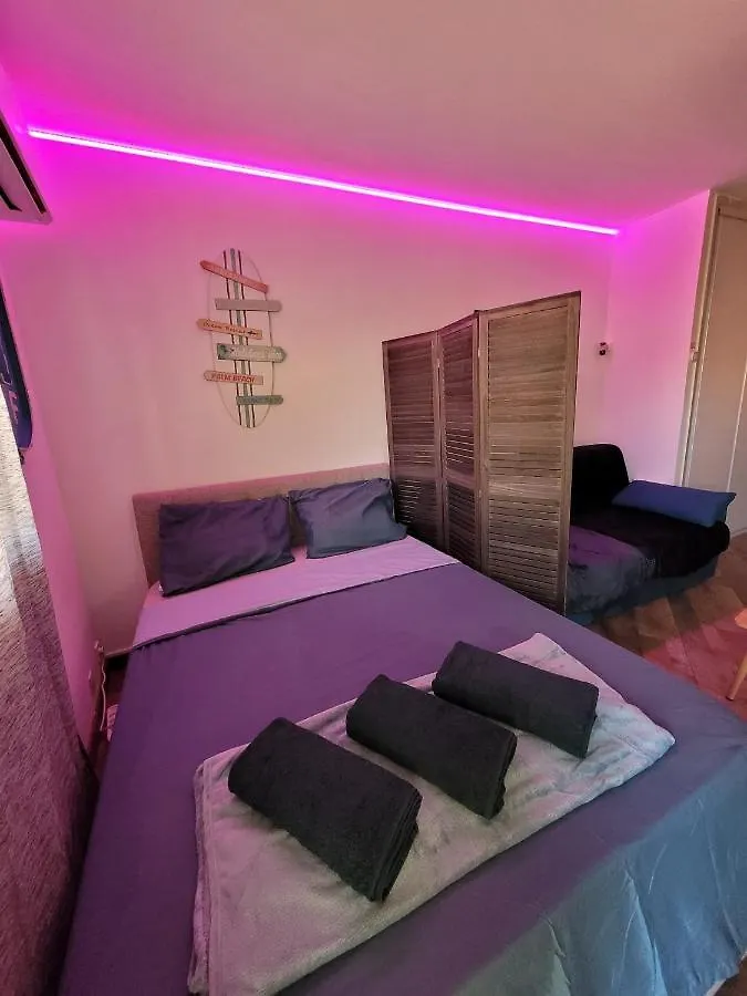 Apartment Parking Prive + Jardin + Clim Proche Plage & Resto Cagnes-sur-Mer France
